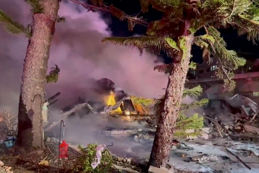 Several fatalities reported after small plane crashes into Florida mobile home park