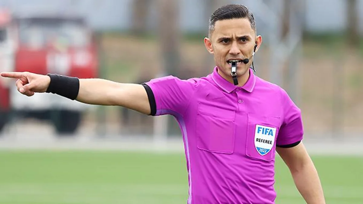 Elçin Məsiyev Avropa çempionatının 1/4 finalına təyinat alıb