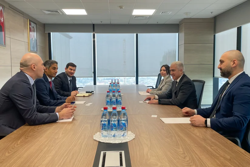 AERA və EBRD Azərbaycanın enerji sektoruna investisiya qoyuluşunu müzakirə edib