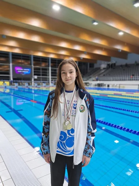 Azərbaycan üzgüçüləri Macarıstandakı beynəlxalq turnirdə 32 medal qazanıblar