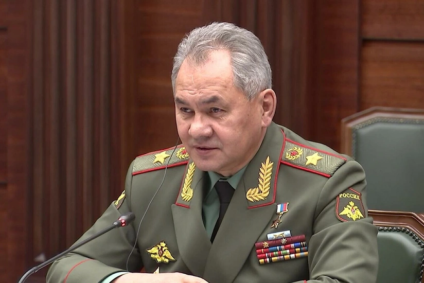 Russian defense minister visits defense sector enterprises in Far East