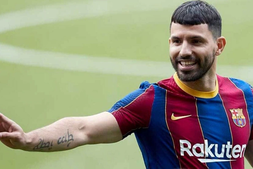 Press: Aguero wants to leave Barcelona after Messi’s departure