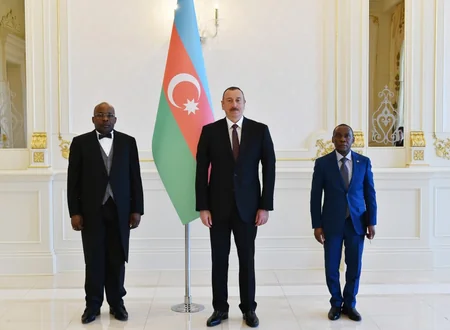Prezident İlham Əliyev 4 ölkənin yeni səfirinin etimadnaməsini qəbul edib