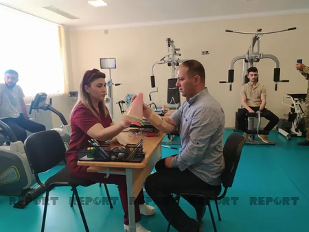 Media nümayəndələri qazilərə göstərilən reabilitasiya xidmətləri ilə tanış olublar