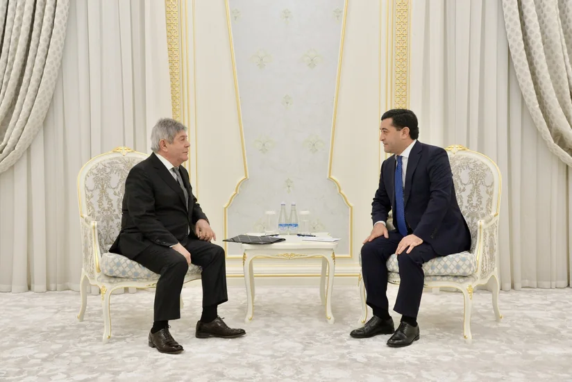Özbəkistan XİN başçısı Azərbaycan səfiri ilə ikitərəfli münasibətləri müzakirə edib