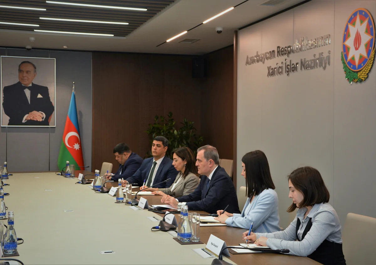 Ceyhun Bayramov Yaponiya XİN başçısının müavini ilə görüşüb