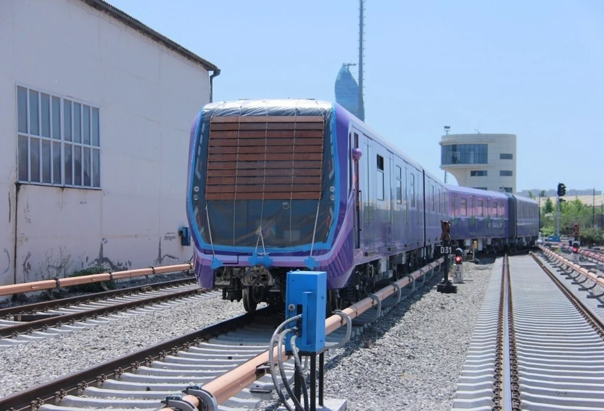 “Bakı Metropoliteni”nin yeni aldığı qatarların üstünlükləri açıqlanıb