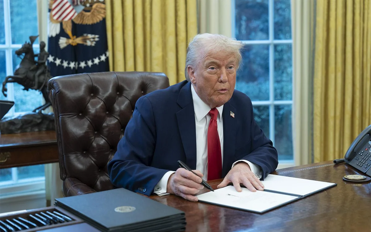 Trump threatens 25% tariffs on foreign cars and semiconductor chips