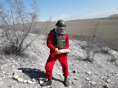 Qazaxda 1 top mərmisi və 6 mina tapılıb