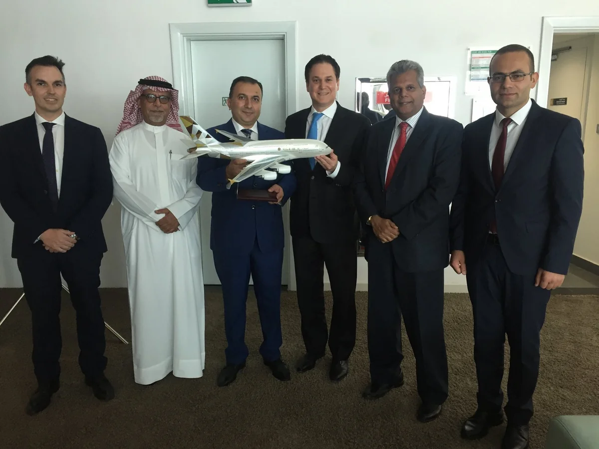 Yaxın vaxtlarda Əbu Dabi-Bakı aviareysi açıla bilər