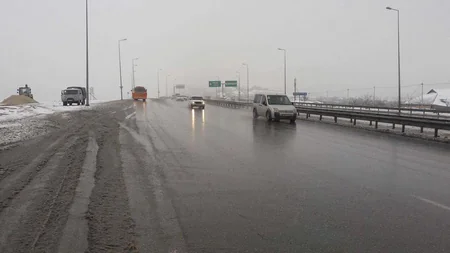 Azeravtoyol: Snow removal and sand sowing vehicles deployed in problematic areas” - VIDEO