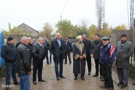 Gürcüstanda azərbaycanlıların yaşadığı kənddə məscid bərpa olunur