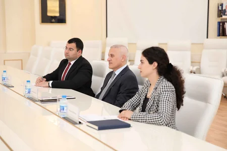 Dövlət Xidməti: Karyera inkişaf proqramının qalibi ilə mentorluq proqramına başlanılıb