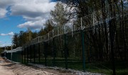 Финляндия закончила строительство участка забора на границе с Россией