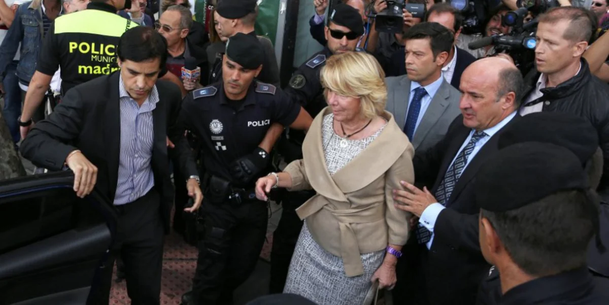 İspaniya polisi ölkənin hakim partiyasının qərargahında əməliyyat keçirib