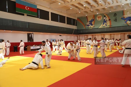 Bakıda IJF Akademiyasının cüdo məşqçiliyi və sertifikat proqramının açılış mərasimi keçirilib
