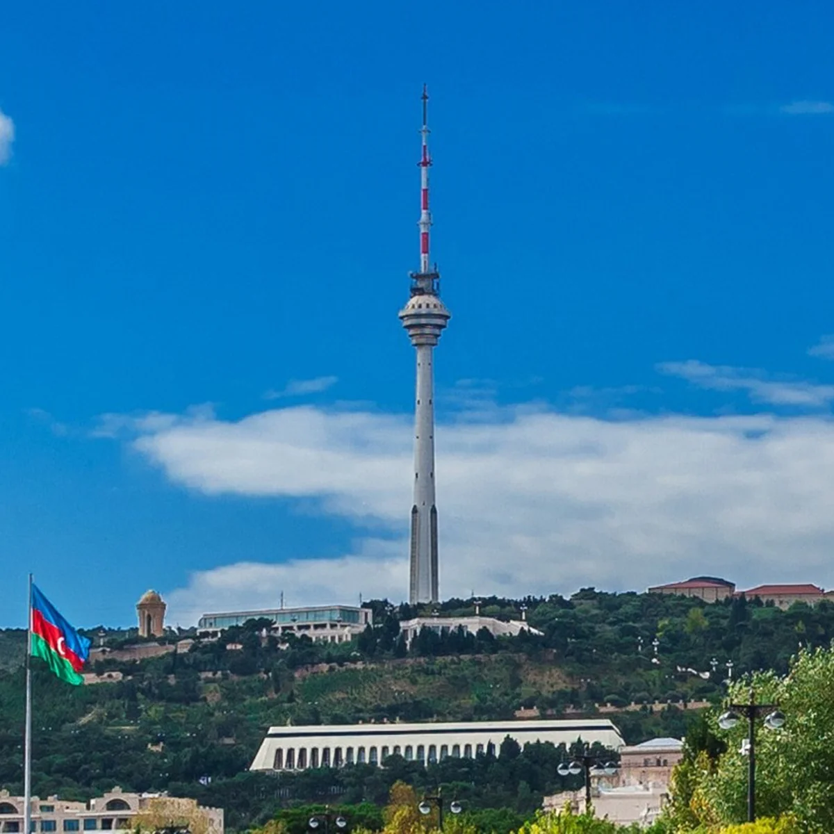 Bakı Teleqüllə Kompleksinin istismara verilməsindən 25 il ötür