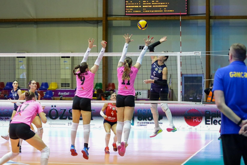 Qadın voleybolçular arasında Azərbaycan Yüksək Liqasında V tura yekun vurulub