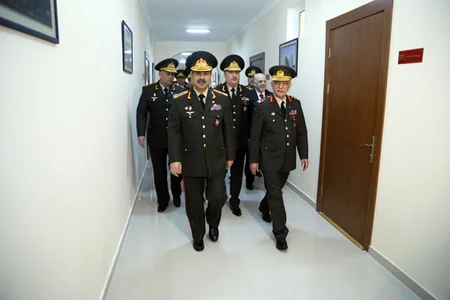 ​Zakir Həsənov Türkiyə Silahlı Qüvvələrinin tibb komandanı ilə görüşüb