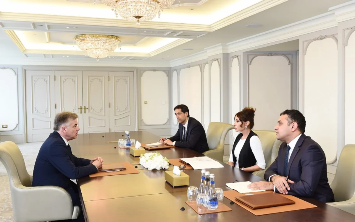 Mehriban Əliyeva Fransa Senatının Fransa-Qafqaz dostluq qrupunun sədri ilə görüşüb - ƏLAVƏ OLUNUB