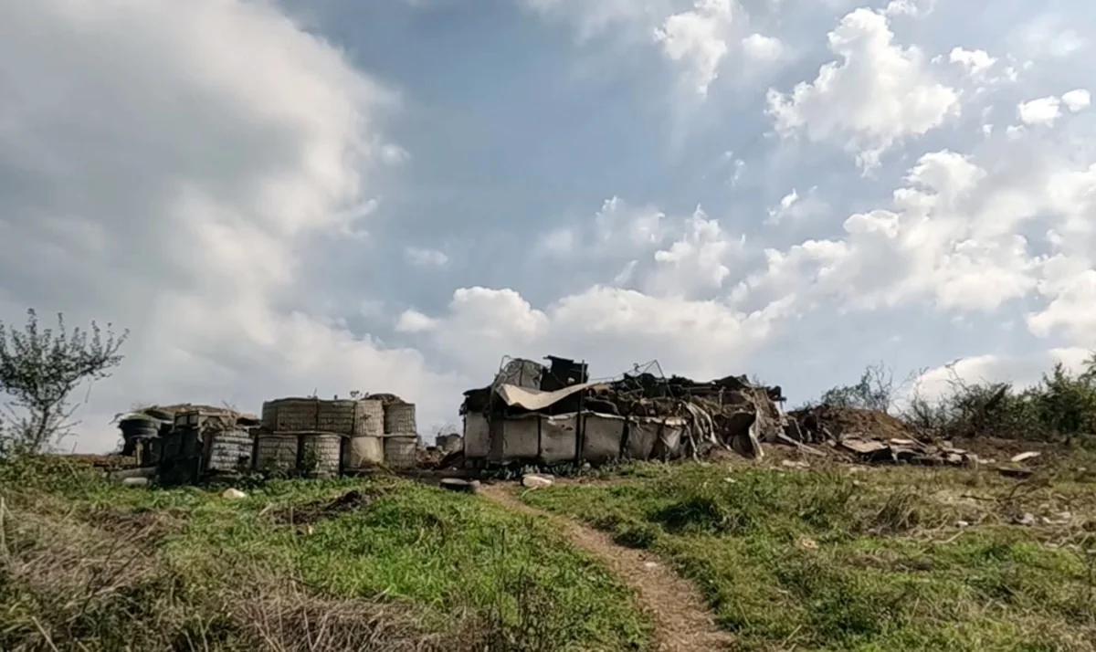 Abandoned combat positions on Shusha-Khankandi road - VIDEO