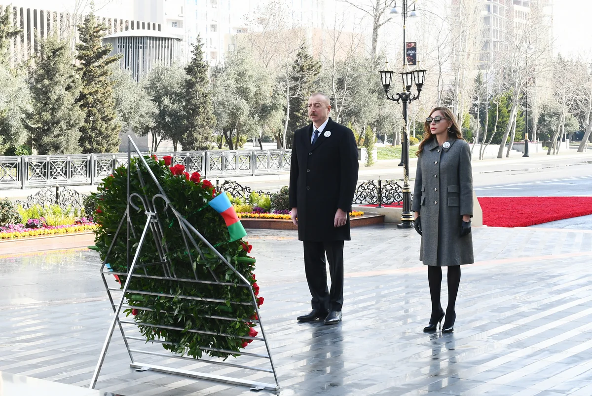 Ilham Aliyev visits 'Mother's Cry' monument