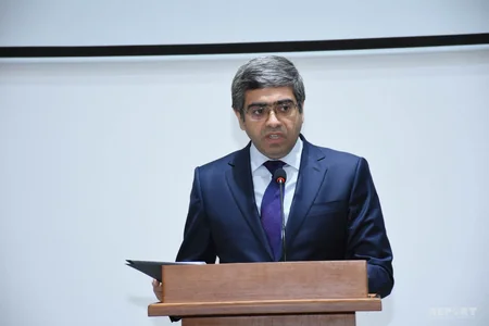 Əli Əhmədov: “20 Yanvar faciəsi xalqımıza qarşı törədilən qanlı cinayətdir”