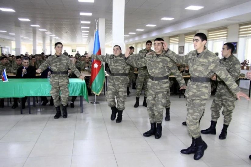 Müdafiə Nazirliyi: Silahlı Qüvvələrdə qeydə alınmış cinayətlərin sayı əhəmiyyətli dərəcədə azalıb