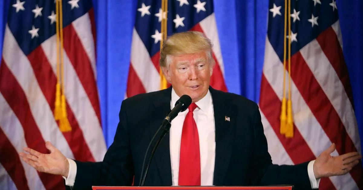 Трамп обвинил демократов в желании перейти на коммунизм