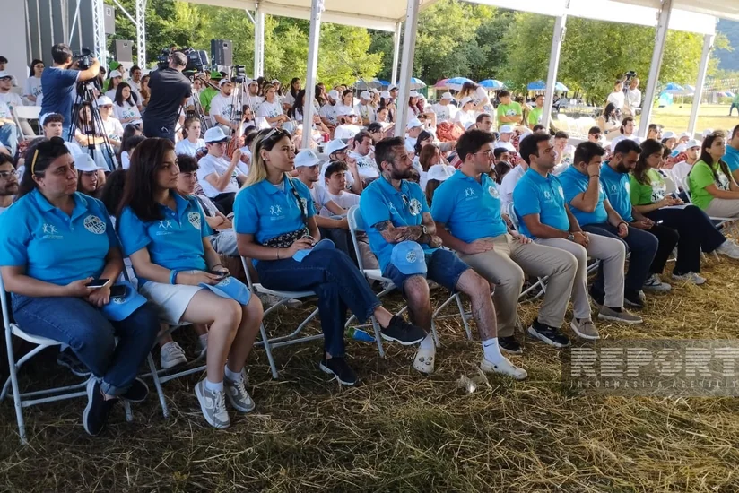 Начался самый масштабный молодежный фестиваль страны - традиционный Yay Fest