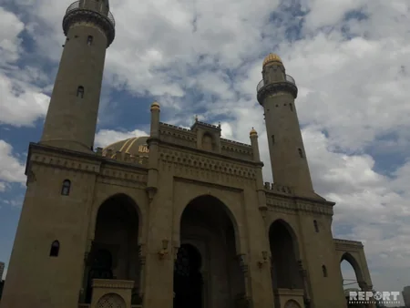 Eid prayer performed in Baku mosques -PHOTO