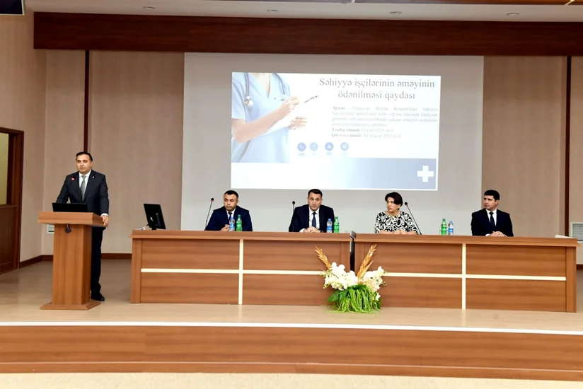Naxçıvanda səhiyyə işçilərinin əməkhaqları bir neçə mənbədən formalaşacaq