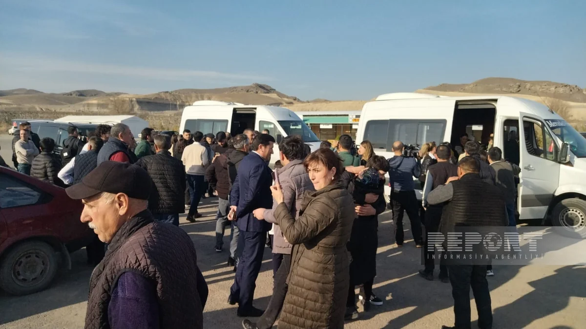 Bu gün Bakıdan doğma yurdlarına yola salınan 10 ailə Ağalıya çatıb