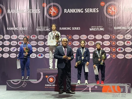Azərbaycanın qadın güləşçiləri Qazaxıstan kubokunda 4 medal qazanıb
