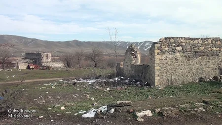 Qubadlı rayonunun Mirlər kəndindən görüntülər