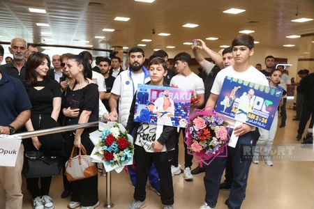 Dünya çempionu olan Azərbaycan cüdoçusu Vətənə qayıdıb