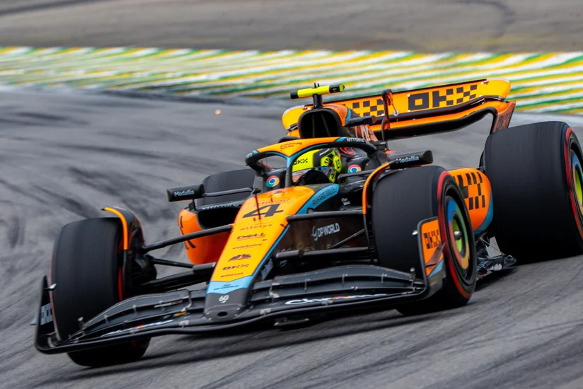 McLaren pilotu Formula 1 üzrə Niderland Qran-prisinin təsnifat mərhələsinin qalibi olub