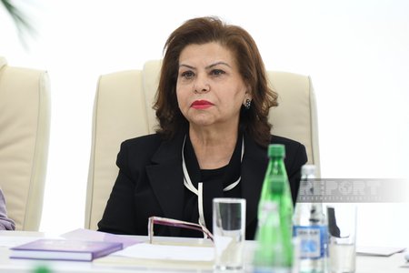 Hesabat tədbiri keçirilib: “Bayağı mahnılar milli-mənəvi dəyərlərimizə xələl gətirir”