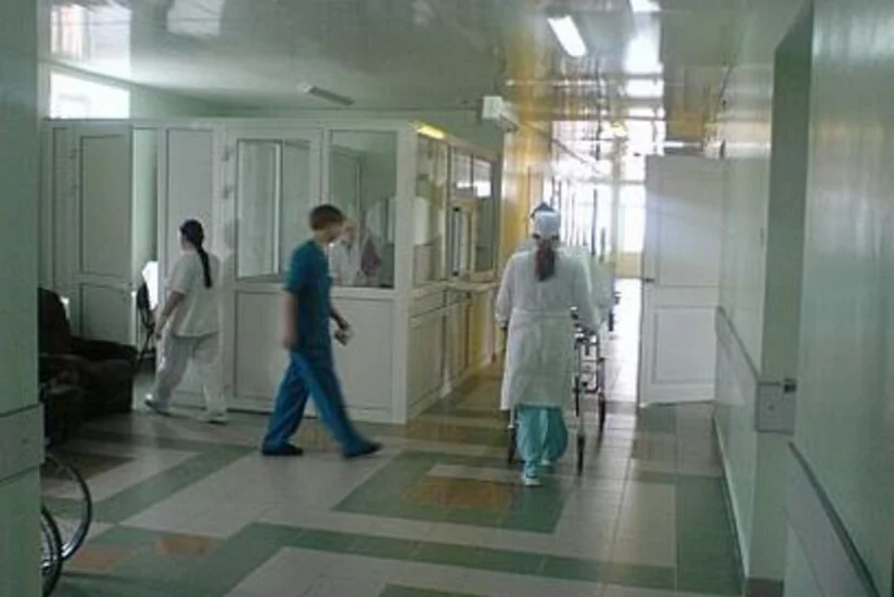 ​Yerevanda kişi doğum evlərinin birində həyat yoldaşını güllələyib