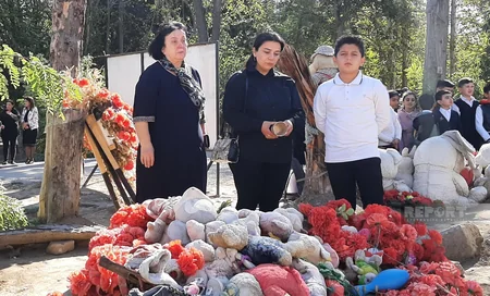 Gəncə terrorunda valideynlərini itirən uşaq: Ermənilər məni kimi çox uşaqları yetim qoyub