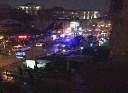 Policeman dies following suicide attack in Istanbul