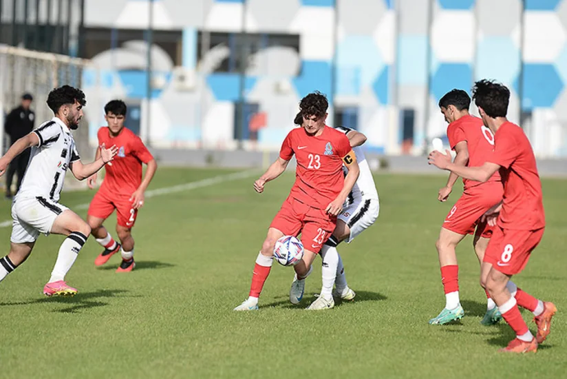 Azərbaycan millisi yoxlama görüşü keçirib