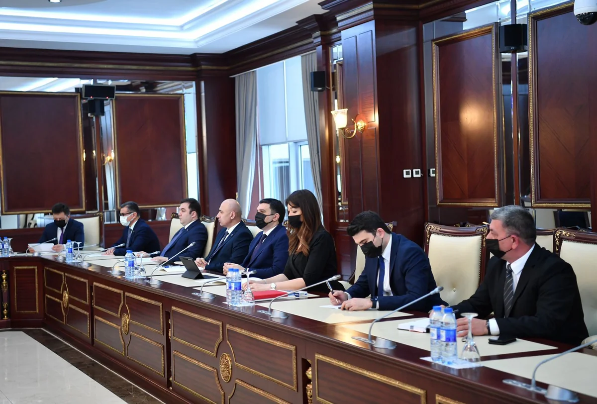 “Qida təhlükəsizliyi haqqında” qanun layihəsi üçüncü oxunuşda plenar iclasa tövsiyə olunub