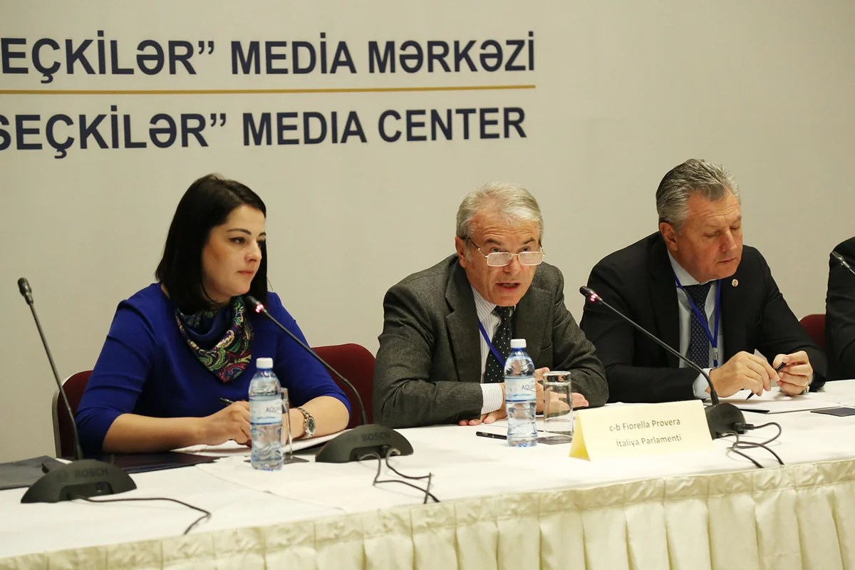 İtaliyalı deputat: Avropanın Azərbaycana ehtiyacı var