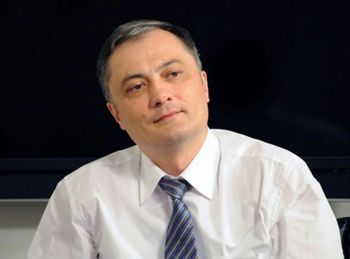 Fərhad Əmirbəyov: Hazırda bankların problemləri daha çox idarəetmə ilə bağlıdır