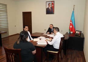 Kamran Əliyev Binəqədidə vətəndaşları qəbul edib