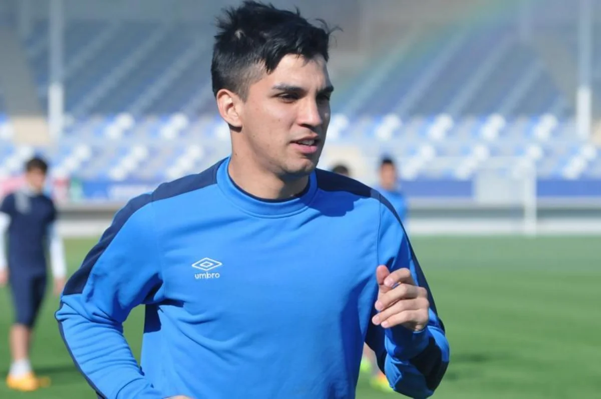 Neftçinin sabiq futbolçusu: Maaşlar 50 faiz azalacaq