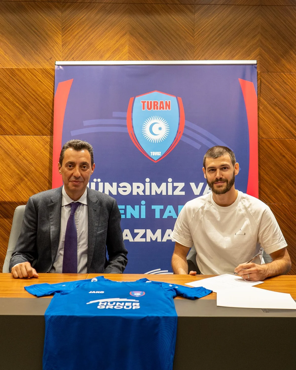 Turan Tovuz Azərbaycan millisinin futbolçusunu transfer edib