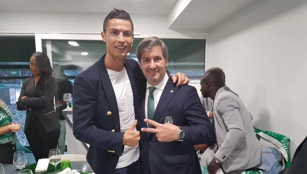 Sportinqin prezidenti 19 futbolçunu komandadan uzaqlaşdırıb
