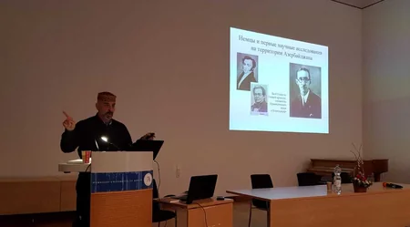 Berlində keçirilən konfransda alman alim Qafqazda erməni yalanlarına qarşı yeni faktlar açıqlayıb - FOTO